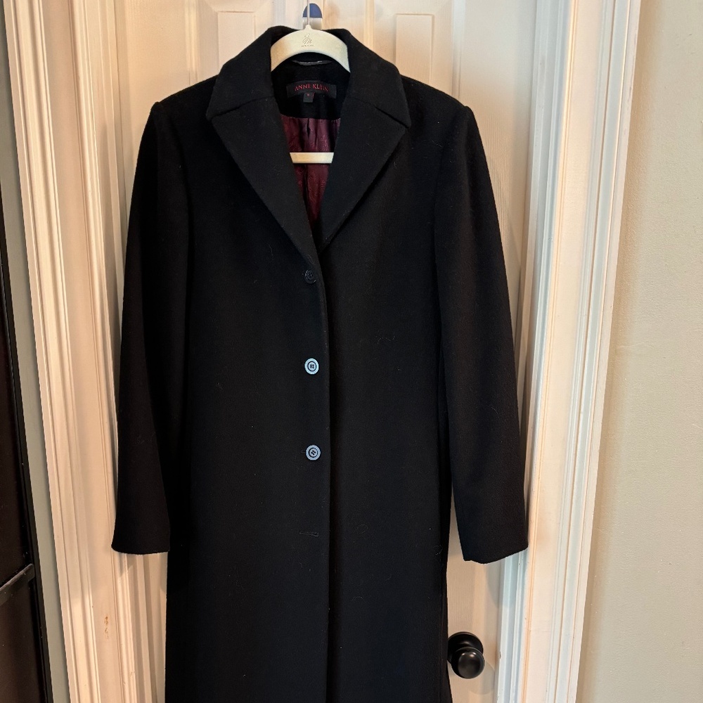 Anne Klein full-length Black Wool Coat, size 6, fully lined